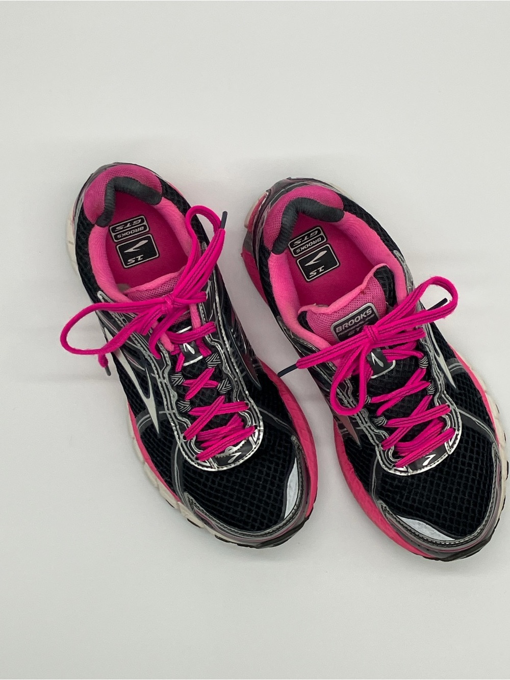 Brooks Women’s Black & Hot Pink Athletic Running Shoes